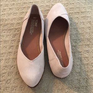 TOMS pink flats